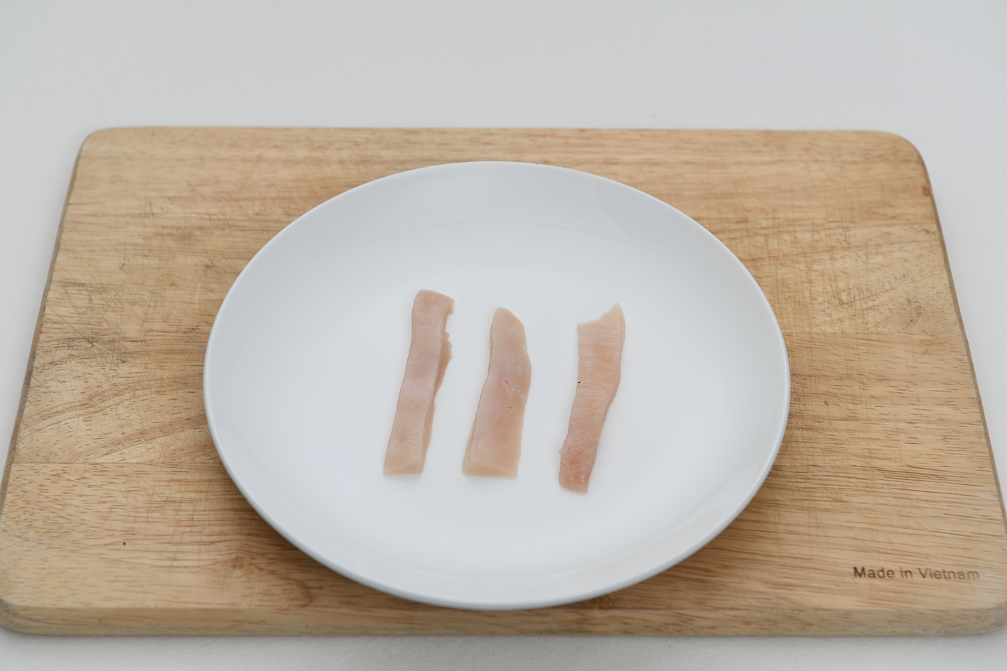 영유아를 위한 고소한 닭꼬치 1단계