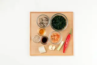 바지락 미역국 완성 사진