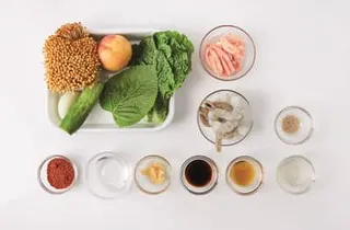 황금팽이 비빔국수 완성 사진