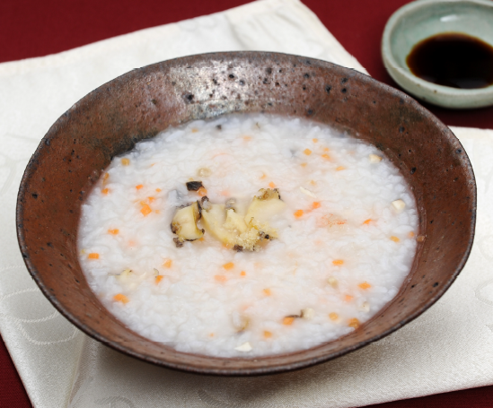 전복죽 완성 사진