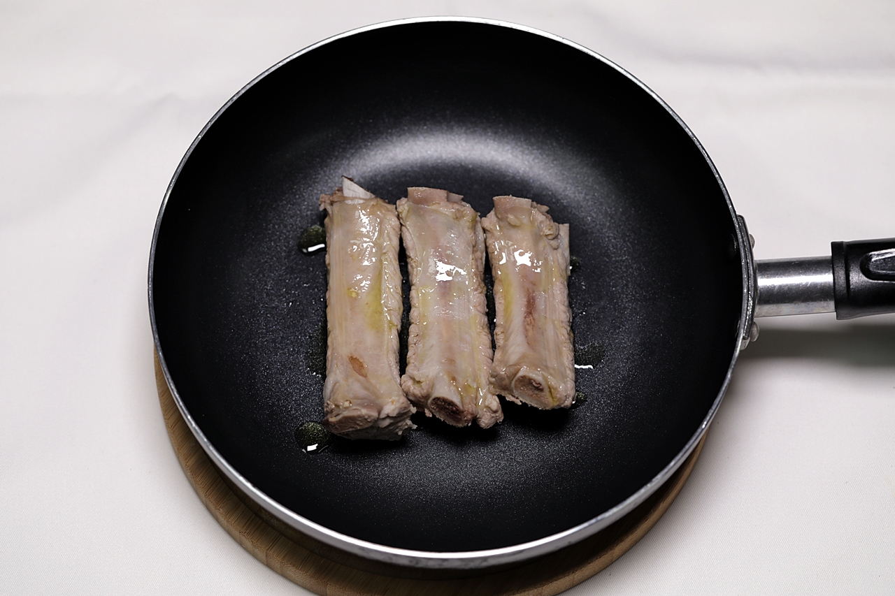 돼지갈비구이와 백김치와인조림 5단계