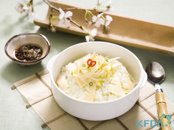 죽순콩나물밥 완성 사진