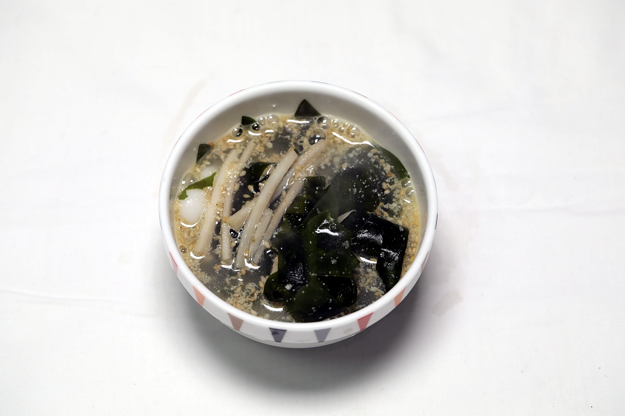 미역 조랭이 떡국 6단계